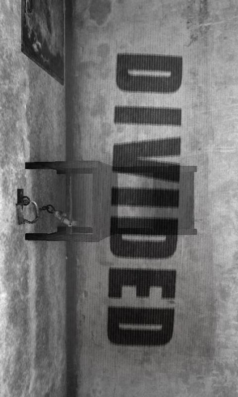 DIVIDED -監禁された部屋からの脱出-のスクリーンショット_1